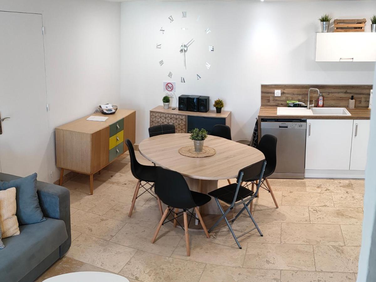 Appartement Dans Mas Provencal Арль Екстер'єр фото