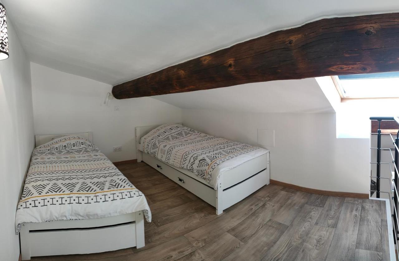 Appartement Dans Mas Provencal Арль Екстер'єр фото